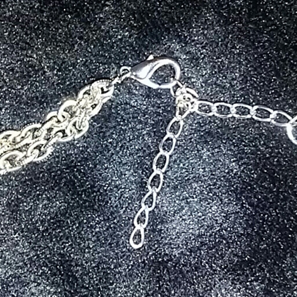 Necklace - Picture 4 of 4